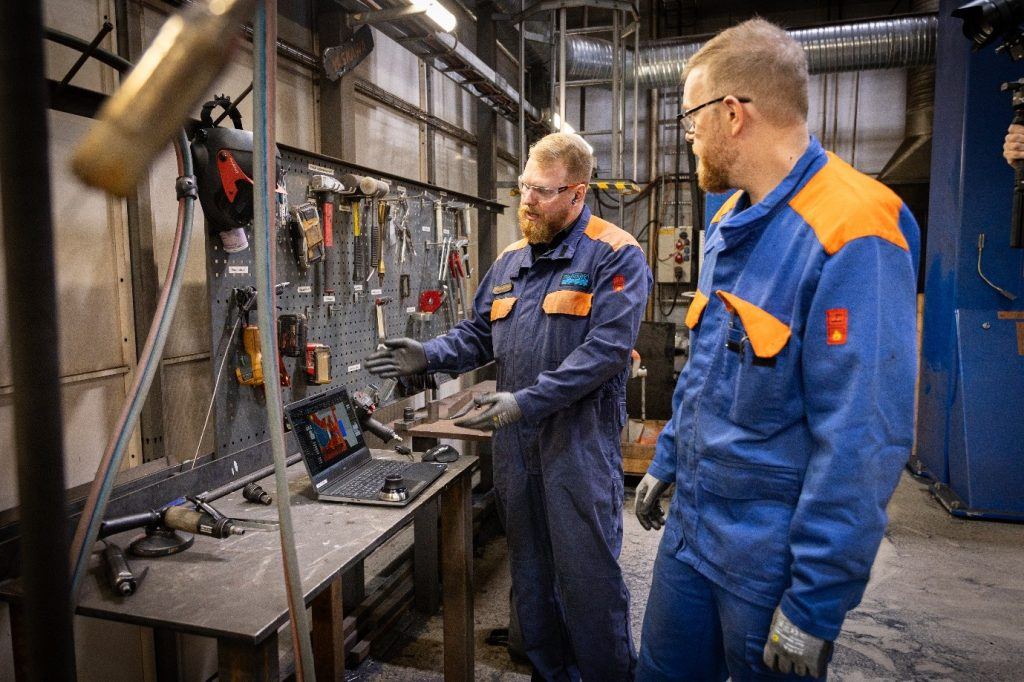 Sandvik-OLP-design-manufacturing-collaboration-1024x682.jpg